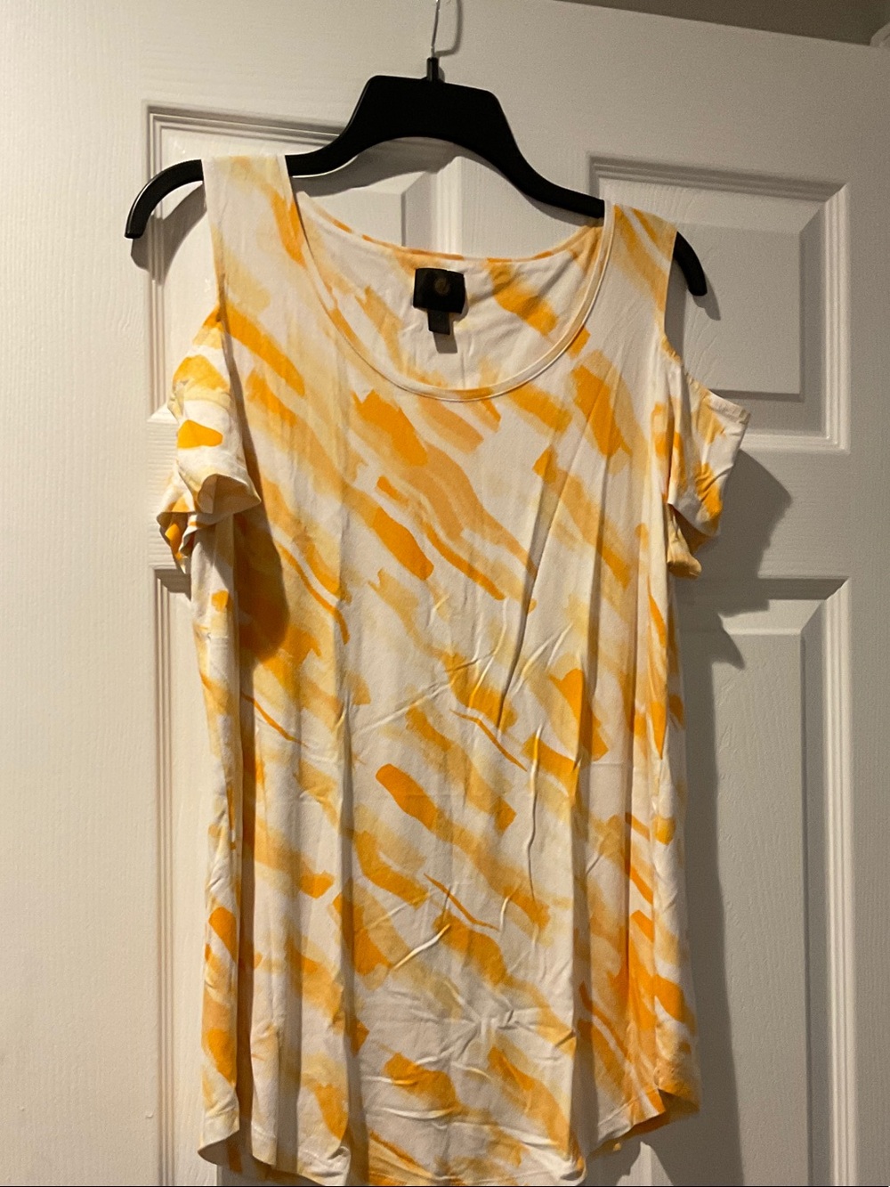 JM Collection White & Yellow Cold-Shoulder Tank Top with Abstract Brushprint